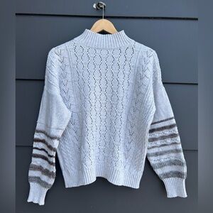 Cozy Gray Cable Knit Sweater - L